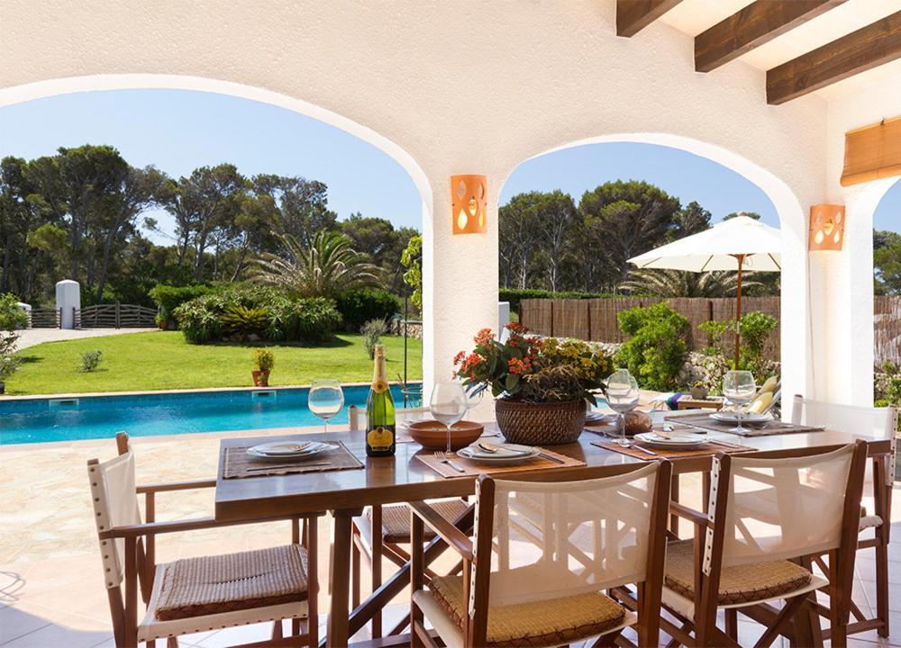 Casa con jardín y piscina - MORELL ONZE Cala Morell Exterior foto